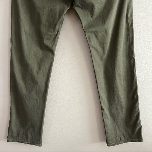 Gap Men's Slim Fit Soft Wear Stretch 5 Pocket Olive Green 36x32 - Picture 8 of 15